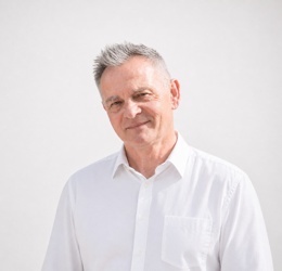 Császár János